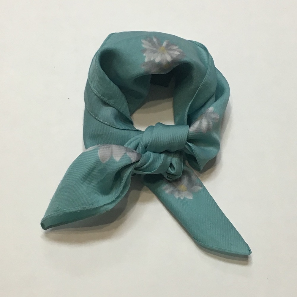 Italian Daisy Scarf